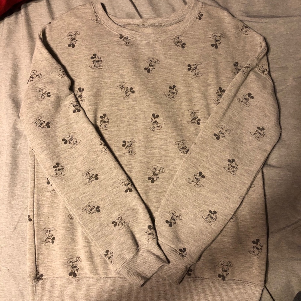 Women’s Mickey Mouse crew neck sweater